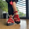 Czerwone-Sandaly-Damskie-LURSO-na-fusbecie-model-BELLA-RED-skora-naturalna (4).jpeg