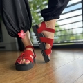 Czerwone-Sandaly-Damskie-LURSO-na-fusbecie-model-BELLA-RED-skora-naturalna (39).jpeg