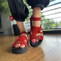 Czerwone-Sandaly-Damskie-LURSO-na-fusbecie-model-BELLA-RED-skora-naturalna (42).jpeg