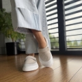 Bialo-bezowe-Mule-Damskie-LURSO-typu-barefoot-model-FRODO-WHITE-BEIGE-skora-naturalna (18).jpeg