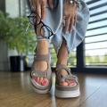 Ciemnobezowe-Sandaly-Damskie-LURSO-na-platformie-model-MARICO-TAUPE-skora-naturalna (6).jpeg