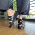 Czarne-Klapki-Damskie-LURSO-na-klinie-model-IRINA-BLACK-skora-naturalna (18).jpeg