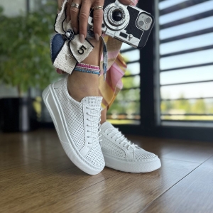 Białe ażurowe Sneakersy Damskie LURSO model ISLA WHITE skóra naturalna