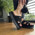 Czarne-Klapki-Damskie-LURSO-na-platformie-model-TOLLE-BLACK-skora-naturalna (4).jpeg