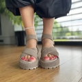 Ciemnobezowe-Sandaly-Damskie-LURSO-na-flatforms-model-ALLEIN-TAUPE-skora-naturalna (8).jpeg