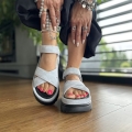 Bladoniebieskie-Sandaly-Damskie-LURSO-na-flatforms-model-ALLEIN-LIGHT-BLUE-skora-naturalna (13).jpeg