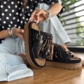 Czarne-Klapki-Damskie-LURSO-na-platformie-model-VOLTA-BLACK-skora-naturalna (4).jpeg