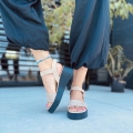 Bezowe-Sandalki-Damskie-LURSO-na-koturnie-model-SOLARI-BEIGE-skora-naturalna (10).jpeg