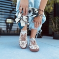Cetkowane-Bezowe-Sneakersy-Damskie-z-paskami-LURSO-model-PORTO-BEIGE-skora-naturalna (2).jpeg
