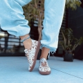 Cetkowane-Bezowe-Sneakersy-Damskie-z-paskami-LURSO-model-PORTO-BEIGE-skora-naturalna (13).jpeg