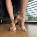 Bezowe-eleganckie-Sandaly-Damskie-na-slupku-LURSO-model-REGOLO-BEIGE-skora-naturalna (14).jpeg