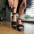 Czarne-Sandalki-Damskie-LURSO-na-koturnie-model-FONTA-BLACK-skora-naturalna (6).jpeg