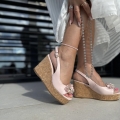 Jasnorozowe-Sandalki-Damskie-na-koturnie-model-LAVIA-LIGHT-PINK-skora-naturalna (40).jpeg