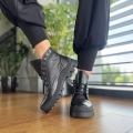 Czarne-Traperki-Damskie-do-kostki-LURSO-model-RACHEL-BLACK-skora-naturalna (14).jpeg