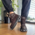 Brazowe-Traperki-Damskie-z-metalowymi-aplikacjami-model-TORI-CHOCO-skora-naturalna (27).jpeg