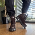 Brazowe-Traperki-Damskie-z-metalowymi-aplikacjami-model-TORI-CHOCO-skora-naturalna (28).jpeg