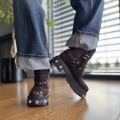 Brazowe-Traperki-Damskie-z-metalowymi-aplikacjami-model-TORI-CHOCO-skora-naturalna (30).jpeg