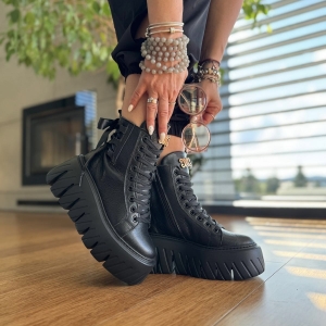 Czarne wyższe Sneakersy Damskie LURSO model MEDUNO BLACK skóra naturala