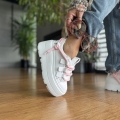 Bialy-Sneackers-damski-LURSO-z-rozowa-sznurowka-model-TRANI-WHITE-PIN- skora-naturalna (11).jpeg