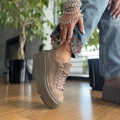 Ciemno-bezowe-Sneakersy-Damskie-na-podwyzszonej-podeszwie-GELA-TAUPE-skora-naturalna (6).jpeg