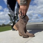 Beżowy wyplatany Kowbojek Damski LURSO nad kostkę model BLANCHE TAUPE skóra naturalna