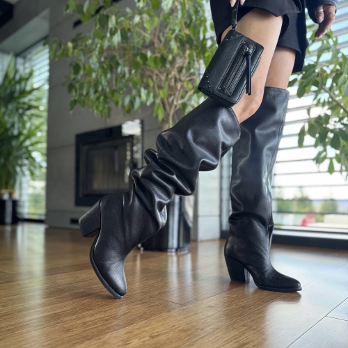 Czarne-Kozaki-Damskie-na-obcasie-model-ZAGGO-BALCK-skora-naturalna (1).jpeg