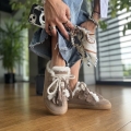 Bezowe-Ocieplane-Mule-Damskie-typu-barefoot-model-INTRO-TAUPE-skora-naturalna (14).jpeg
