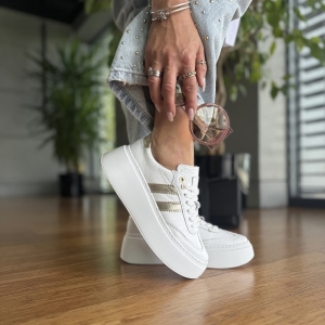 Białe Sneakersy Damskie na podwyższonej podeszwie FERLA WHITE skóra naturalna