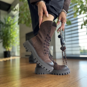 Brązowe Traperki Damskie model SARRI CHOCO skóra naturalna