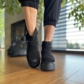 Czarne-Botki-Damskie-z-ozdobnym-paskiem-na-platformie-ILLASI-BLACK-skora-naturalna (10).jpeg