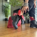 Czarne-Trapery-Damskie-LURSO-z-odwijanym-kolnierzem-PRETTAU-RED-BLACK-skora-naturalna (30).jpeg