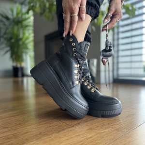 Czarne Botki Damskie na platformie LURSO model BORGO BLACK skóra naturalna