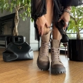 Ciemnobezowe-Traperki-Damskie-model-SARRI-TAUPE-skora-naturalna (9).jpeg