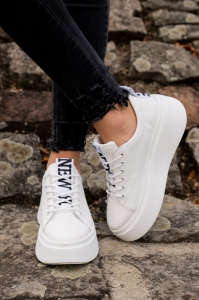 Białe Sneakersy Damskie LURSO na platformie model ADRIENNE WHITE  skóra naturalna