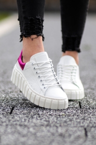 Sneakers LURSO z linii CHLOE model CAROLINE WHITE FUXIA SHINE